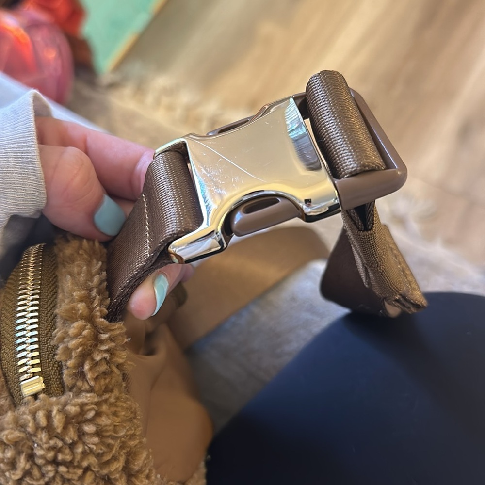 Everywhere belt bag - Picture 4 of 4